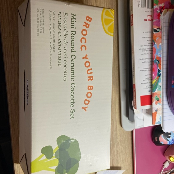 New in box Brocc your Body Mini round ceramic cocotte set - Picture 1 of 12